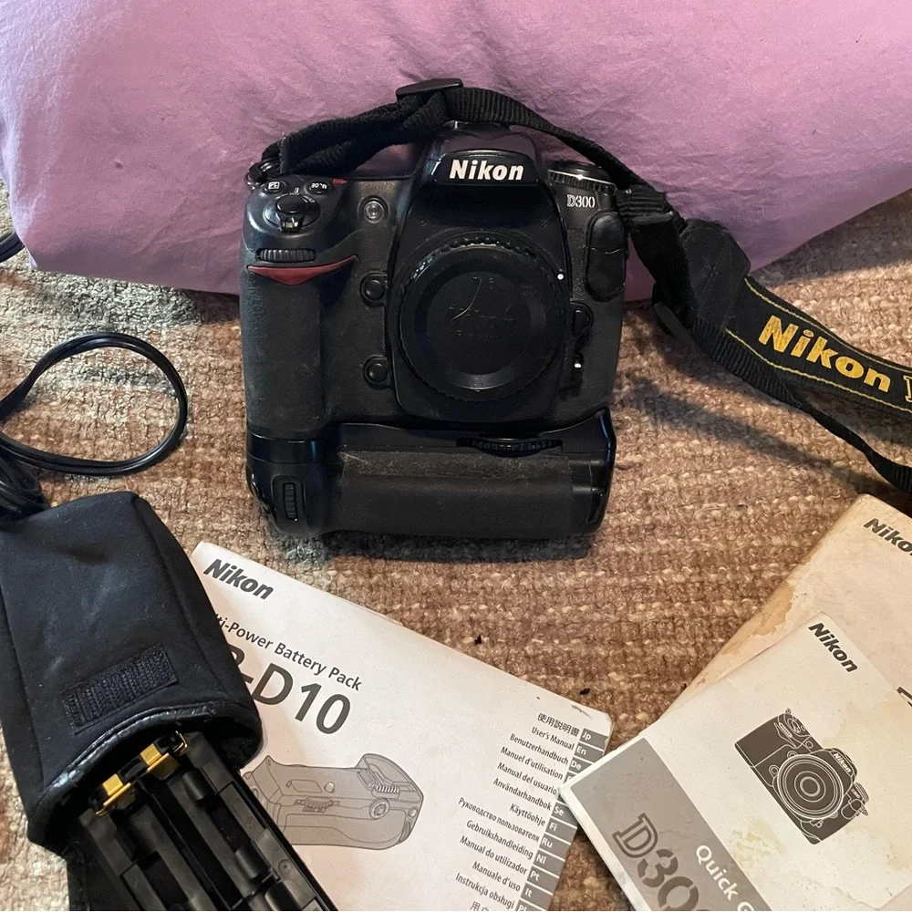 Nikon D300 DSLR camera body with MB-D10 battery grip